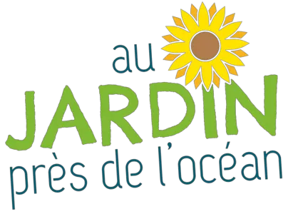 Au jardin près de l'océan